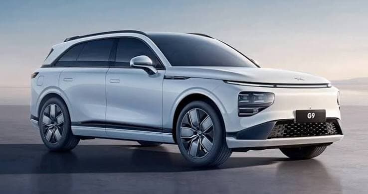 XPENG G9 foto 1